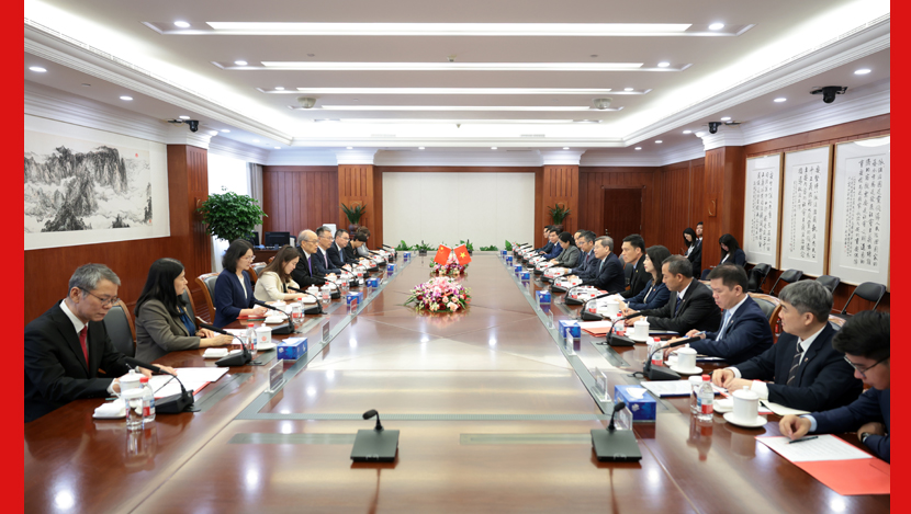张军会见越南最高人民法院院长黎明智